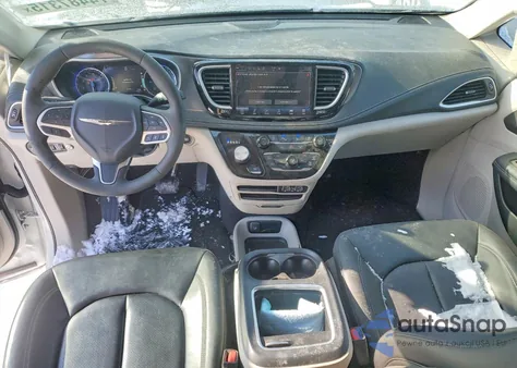 2023 Chrysler Pacifica Touring L z USA, uszkodzony, nr VIN 2C4RC1BG6PR539849